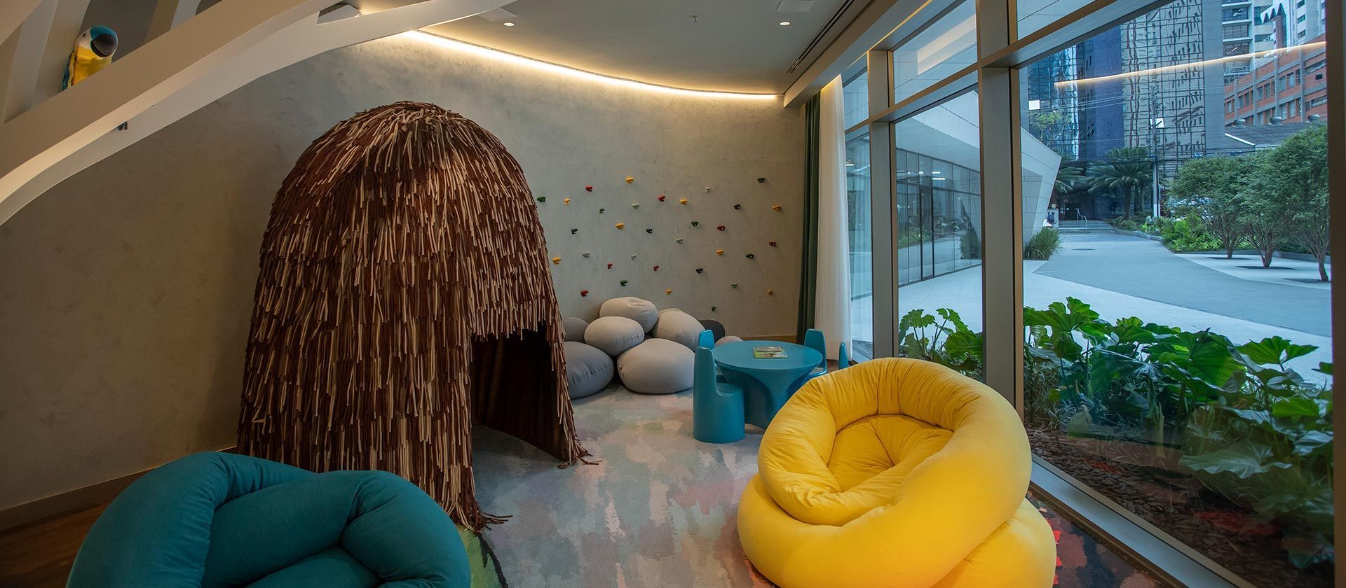 W Residences São Paulo — brinquedoteca infantil, Vila Olímpia | curadoria iApartamentos