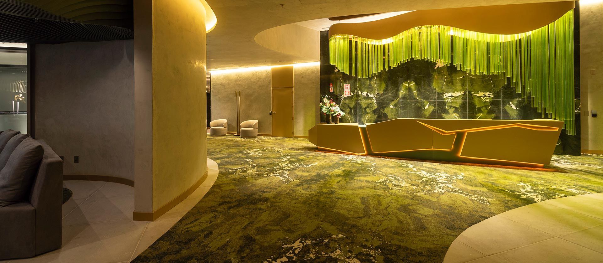 W Residences São Paulo — lobby de entrada, Vila Olímpia | curadoria iApartamentos
