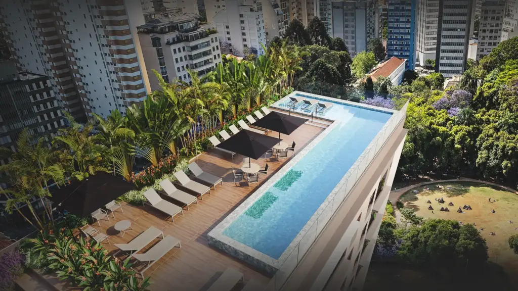 Rooftop Do Openlife Frei Caneca Com Piscina De Borda Infinita E Vista Definitiva Para O Parque Augusta, Lançamento Da You,Inc Na Rua Frei Caneca 80, Consolação – São Paulo.