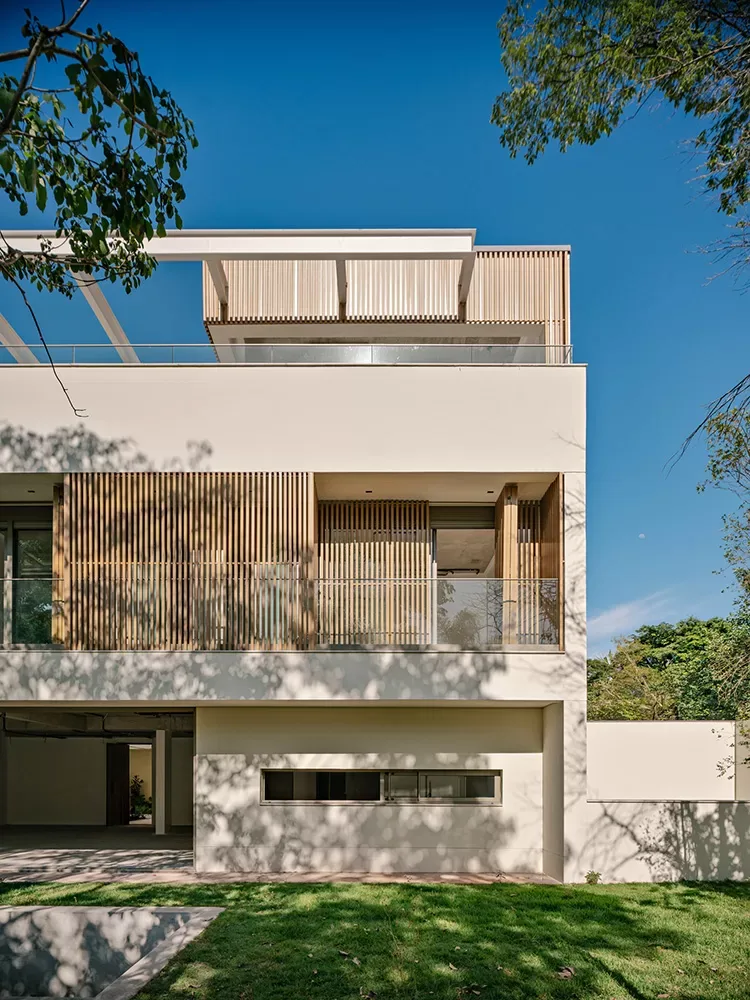 Kiná Alto de Pinheiros, casa pronta com jardim privativo, curadoria iApartamentos, Alto de Pinheiros