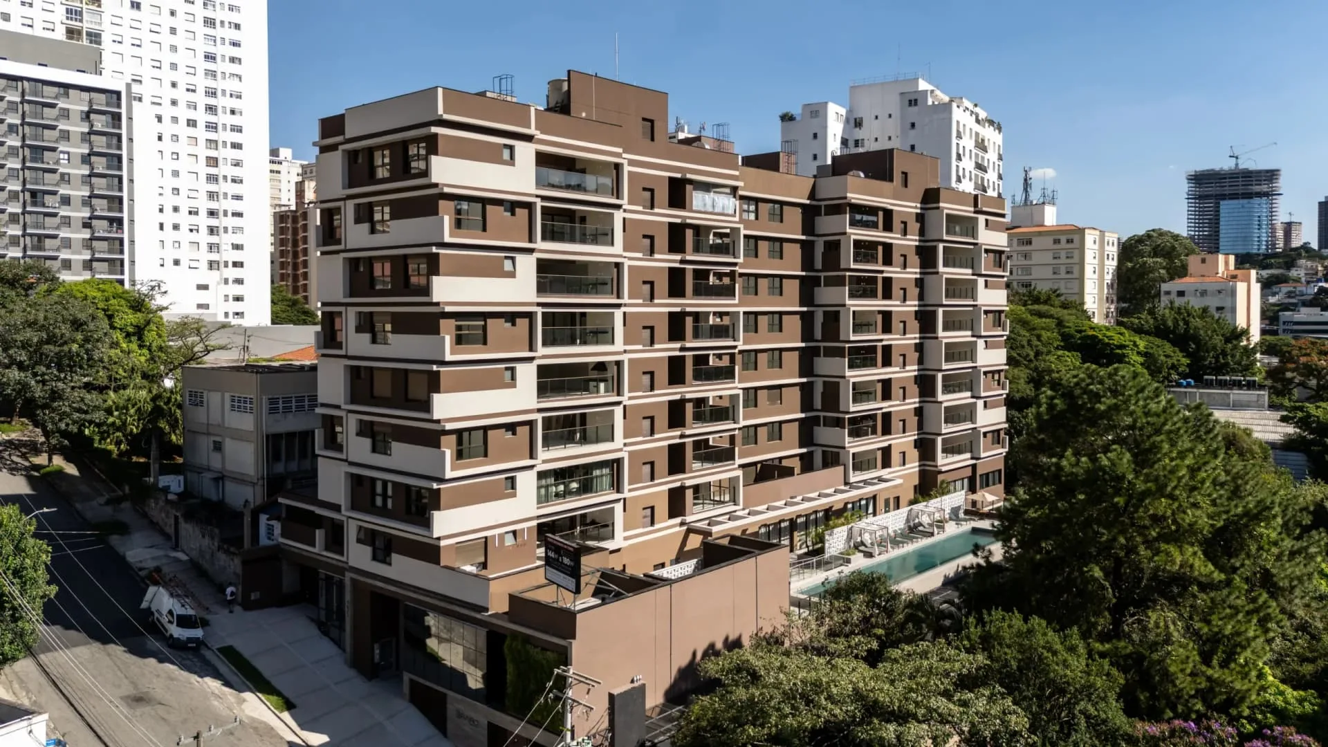 Raro Perdizes, fachada do prédio pronto na Rua Vanderlei, curadoria iApartamentos, Perdizes